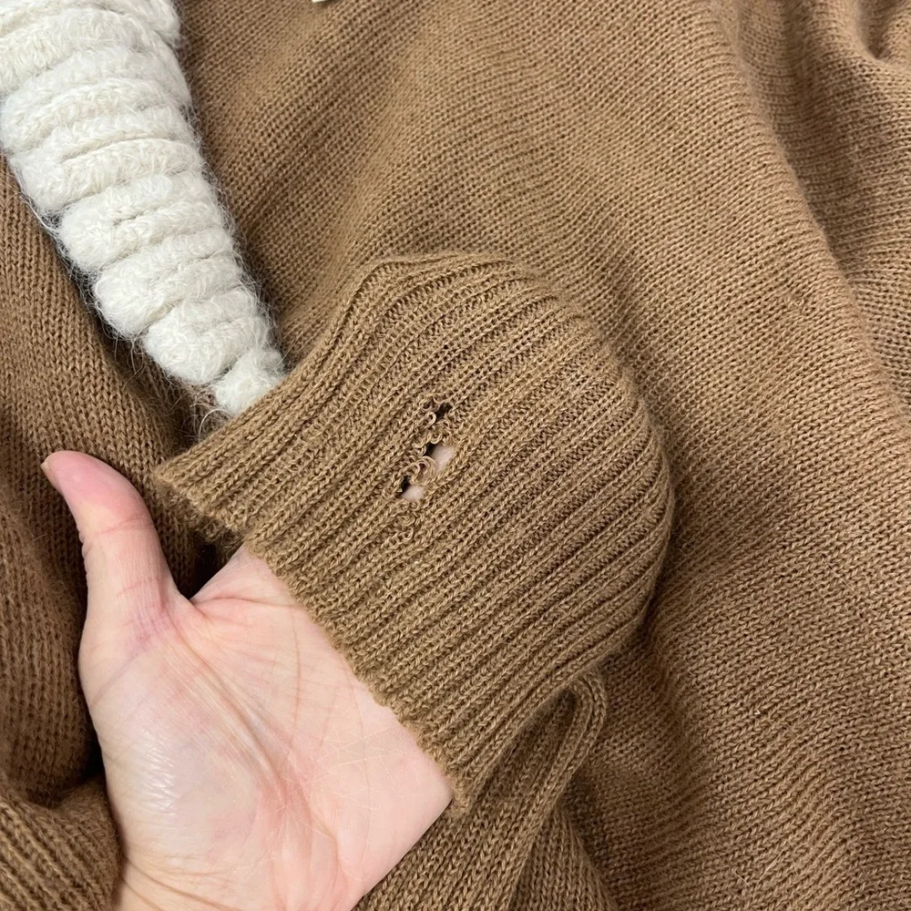 Escvdo Hand Wool Shoulder Embroidered Knit Sweater Brown Size Small